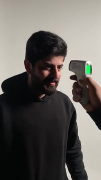 ميزان حرارة جبهة • بدون لمس • قياس 1 ثانية