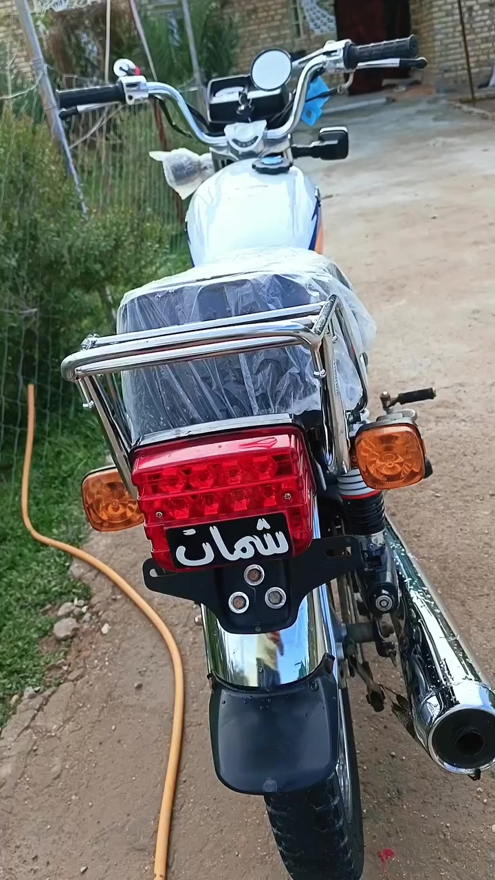 سلام عليكم دراجه نامه شلامجه ٢٠٢٢ وكيل نوار دراجه مكفول 
مكينه ال بلاد ٢٢ شرط عل فحص وين ما يعجبك افحص الدراجه مكفوله من تاير للتاير سعر قفل ب ٩٠٠ بدون معمله ومداهر مكاني ديوانيه قضاء عفك***********
