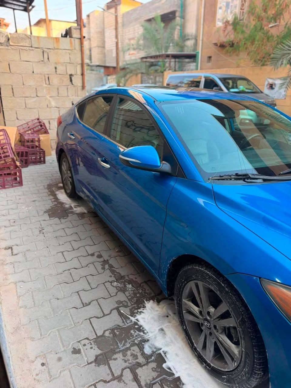 النترا موديل 2017 فول مواصفات وارد أمريكي ضربته قبق  جنط والمدگر  معدلينه بارد  السعر 110 وبيه مجال العنوان بصره رقم تلفون ***********
