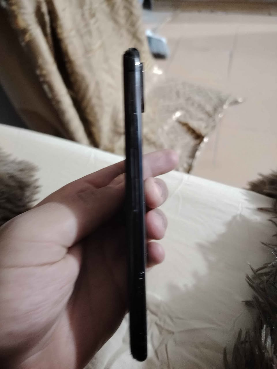 سلام عليكم  من رخصه الادمن الكروب جهاز اكس ماكس جهاز جديد مبدل فقط شاشه ولباقي كفاله بطاريه مامعله 80 مكاني بصرة زبير  محله شمال.
سعرة 150 وبيه مجال قليل. 
رقم: ***********
 جهاز بدون ملحقاته الزبير, البصرة
