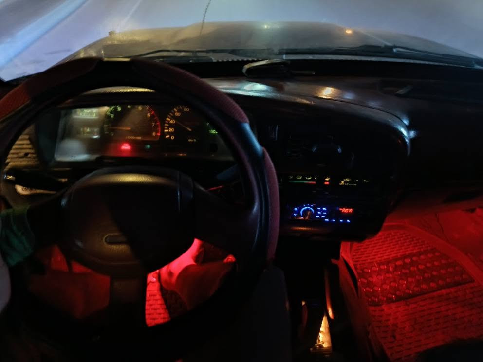📢 للبيع – تويوتا هايلوكس سورف
🚗 النوع: تويوتا هايلوكس سورف
📅 الموديل: 1998
⚙️ المواصفات: مكينة وكير مكفولات، بدي نظيف بدون ضربة، أجرد بدون صبغ، تخم تايرات جديد، وحدادية جديدة.
📍 الموقع: الناصرية – المركز.
💰 السعر: 45 
📞 للاستفسار: ***********
والخاص مفتوح ناصرية, ذي قار
