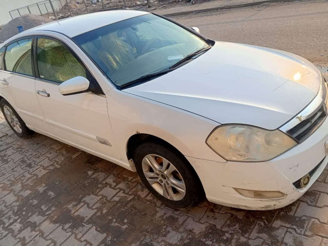 رينو سفران مكفوله رقم بصرة بأسمي سيارة نضيفة واستخدام شخصي بيها شاشة وكامرة تدعم ابل كار بلي 
عنواني التنومة حي الجامعة للأستفسار *********** 
والسعر 74 وبيها مجال البصرة, العراق
