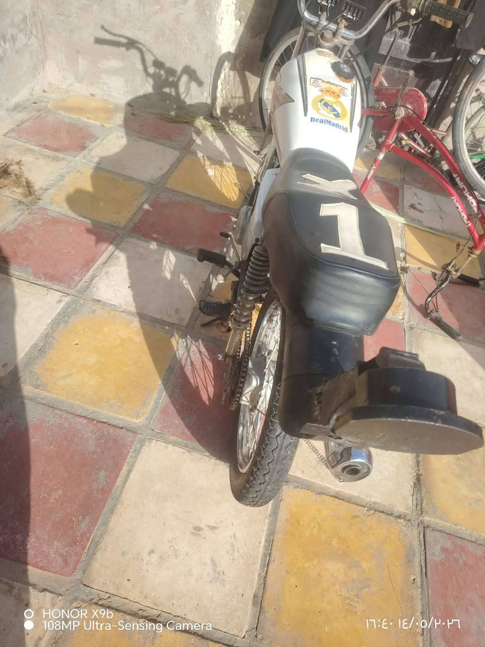 سلام عليكم هاي دراجه للبيع نضاثه فول دراجه كلك وسعر٣٢٥وبيه مجال لشراي


**إذا كنت صاحب هذا الإعلان وتريد حذفه لأي سبب، رجاءا أرسل رسالة إلى الدعم الفني**