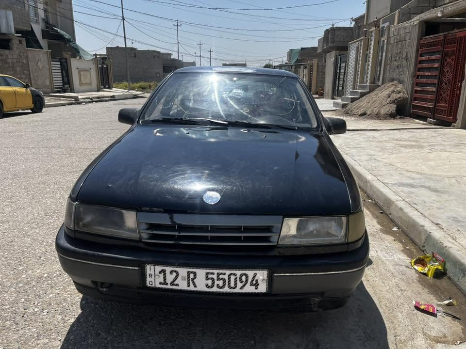 فكتره  16 موديل 92 سيارة نضيفه رقم نينوى سنويه جديده كاربون بي شرط تحويل اي استفسار على ‭***********
