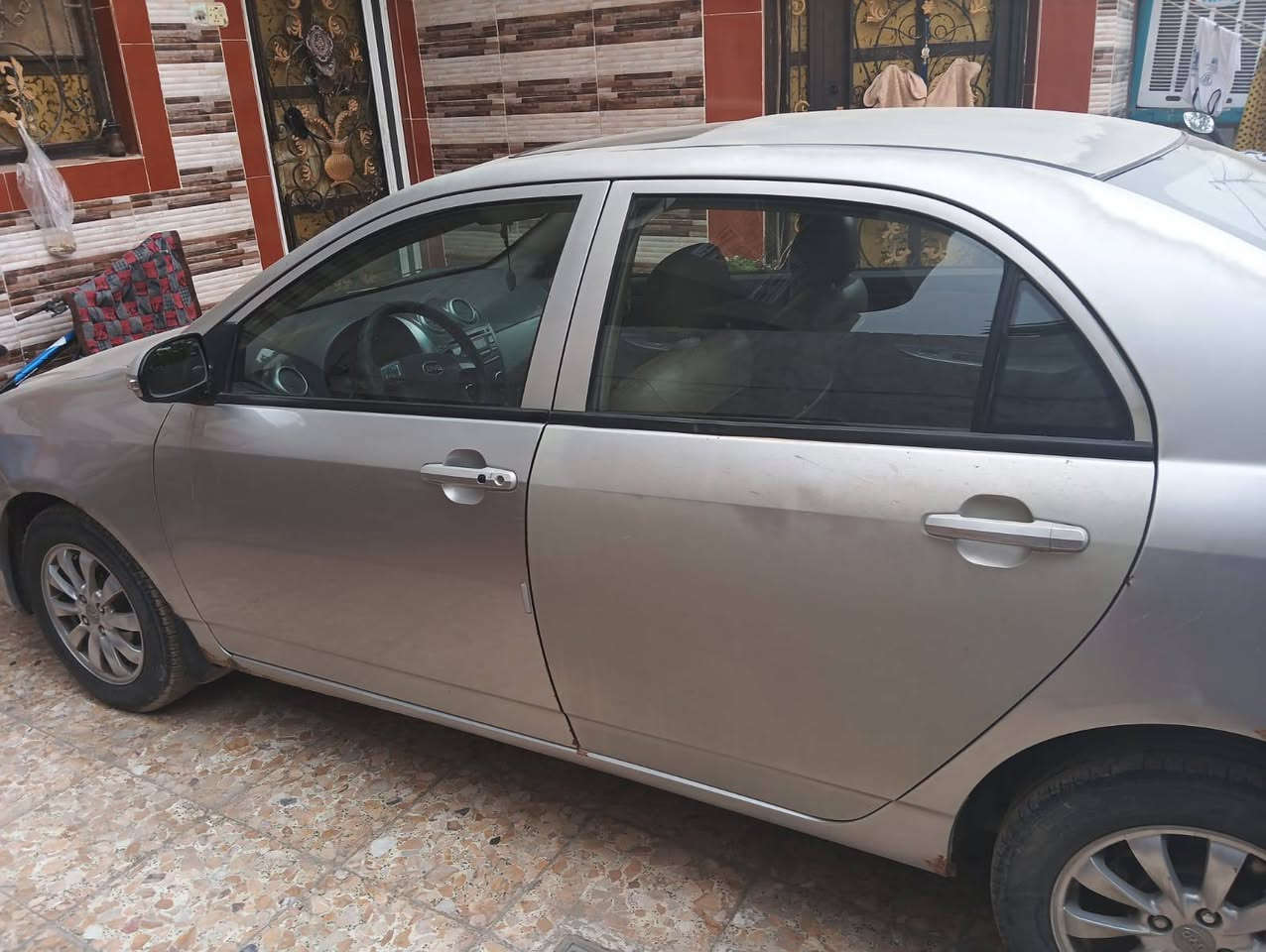 للبيع BYD G3 2016 سياره تبريد ثلج مكينة وكير كفالة حداد جديده تخم تاير جديد باتري جديد كهربائيات كله شغاله بيها خياس بالدور موضح بالصورة وقطعتين صبغ رقم بابل تحويل 
مكان بابل مركزالسعر48وبيه حك الجيه للبيع فقط ما اراوس ***********
