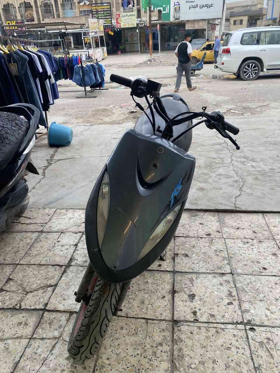 دراجه ماكس لعب مابيها نواقص مكينه بلادي 49  شلعه ومعدل كلجات رياضي سعرها 250 قفل مكاني بغداد شرطه الرابعه *********** رقم بي وتساب بس
