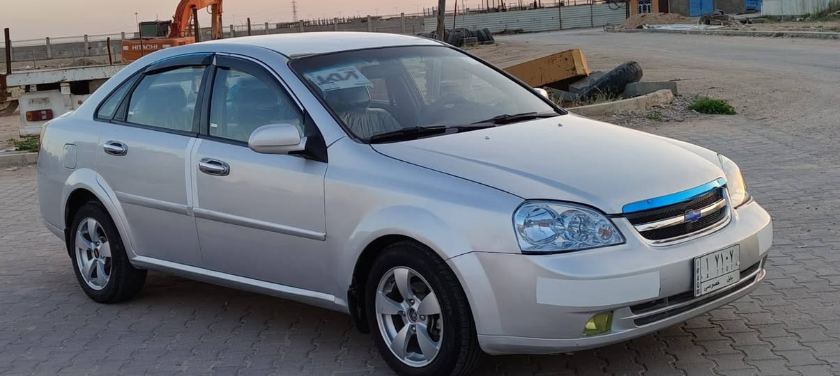 اوبتره مديل 2006 وارد خليجي مكينه وكير اوتماتيك وحدايه تخم تاير جديد تبريد ثلج سياره كفاله عامه من ضربه  سياره جاهزه مال جناي سعر 62 وبيه مجال رقم ***********
