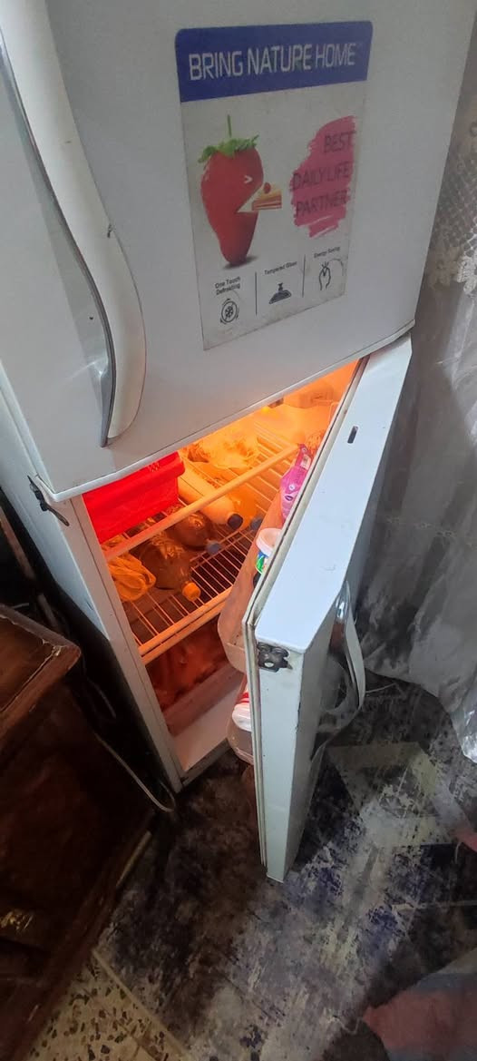 سلام عليكم ثلاجه للبيع نضيفه كلش بعده الجيس بيها وتجميد فول سعر 150حجم وسط


**إذا كنت صاحب هذا الإعلان وتريد حذفه لأي سبب، رجاءا أرسل رسالة إلى الدعم الفني**