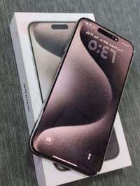 آيفون 15 برو ماكس • ٢٥٦ • بطارية ٨٥٪