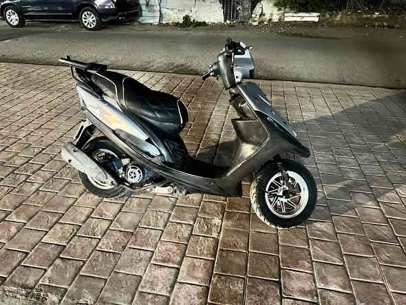 السلام عليكم دراجه ماكس عدله دراجه خير من الله كامله مكمله نقصه بس ستان تعليك دراجه اكفله من تدخين و نضوح نكره بكل وقت لعنوان بغداد الشعب شارع الصحه السعر 600 وبيه مجال ***********
