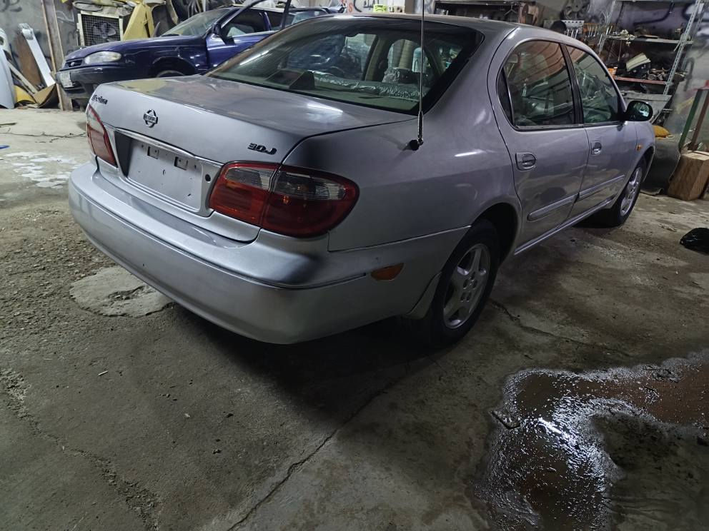 نيسان مكسيما للبيع موديل ٢٠٠٠مكاني ديالى مصبوغة عام جماليه مكفوله كفاله عامه من الطخه والضربه السعر ٧٠وبيها مجال مكينه كير جدد شادهن *********** بغداد, العراق
