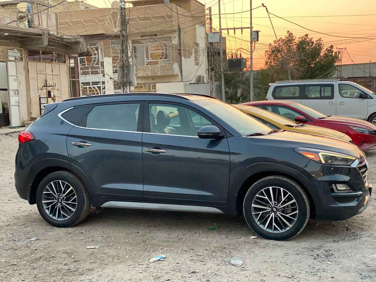سلام عليكم توسان موديل 2019 محرك سيارة 2400حادث سيارة بنيد بدون يرباك  اي تبديل مابيهة ماشية 78897m سيارة اي نقص مابية عارض سيارة 165ورقه رقم هاتف ***********
