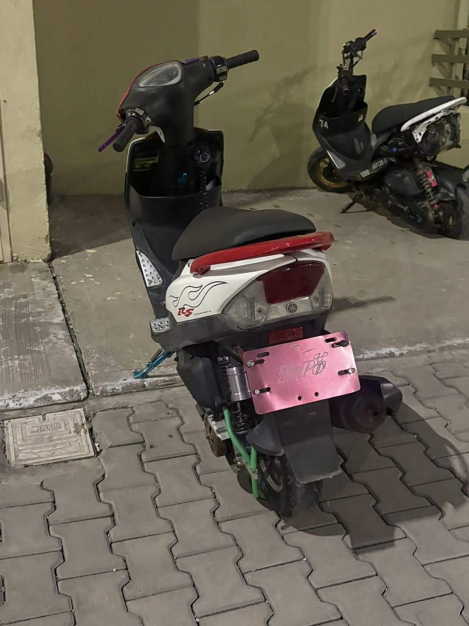 للبيع ام مراوس ب مال لعب ***********
