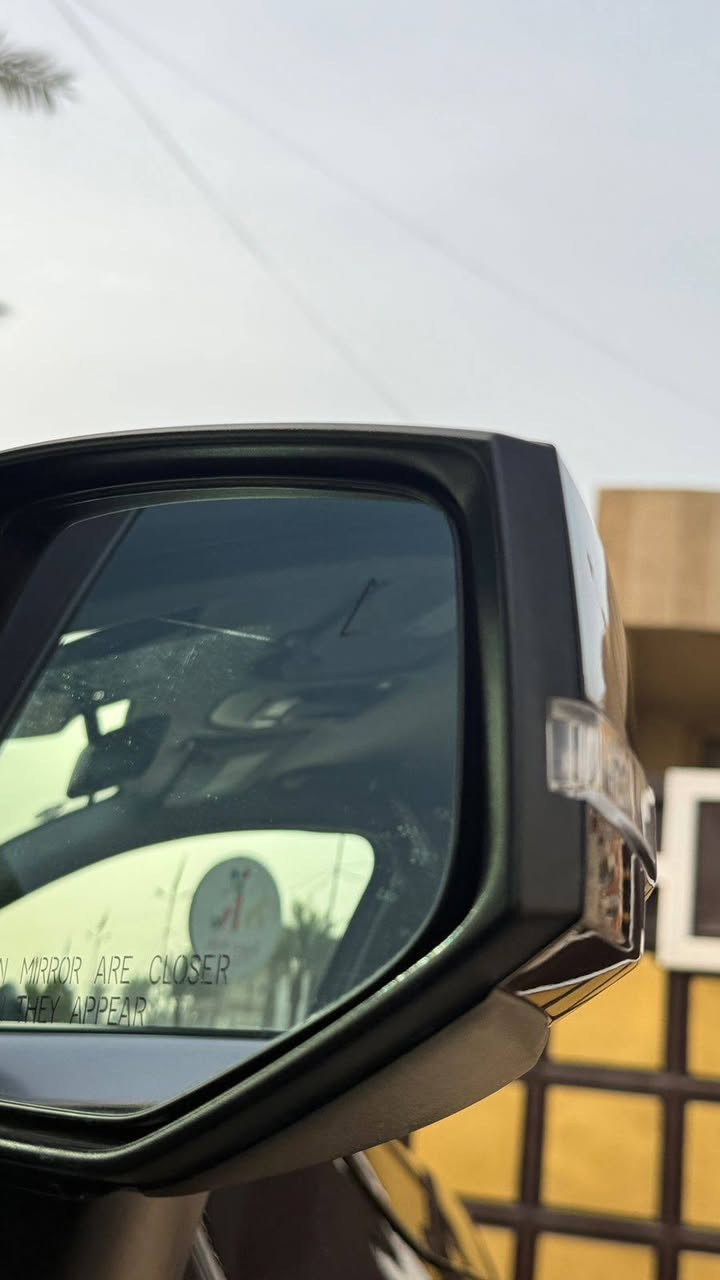 سلام عليكم اخوان كيا سبورتج موديل ٢٤ أمريكي بانزين موهايبرد حادث بنيد فقط بدون ايرباك ماشيه ١١ الف سياره جاهزه رقم اربيل انكليزي بسمي تحويل مباشر سعرها ١٨٨ مكان بغداد الكرخ اي استفسار اتصل على الرقم *********** ابو مصطفى
