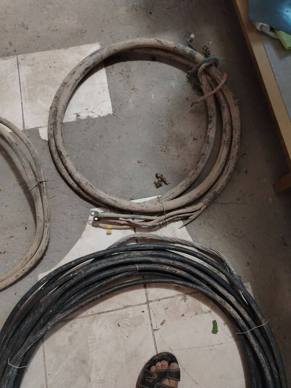 السلام عليكم عندي سناكل وحتى مكبوسه بترمنل وفيزا منفرده وما اعرف قياساتهن وحرامات ابيعه وزن نحاس


**إذا كنت صاحب هذا الإعلان وتريد حذفه لأي سبب، رجاءا أرسل رسالة إلى الدعم الفني**