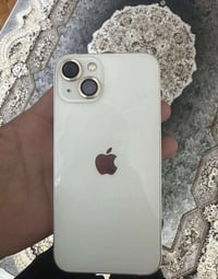 آيفون عادي ١٣جهاز نضيف بطاريه٨٣ذاكره ١٢٨تواصل 07741068979