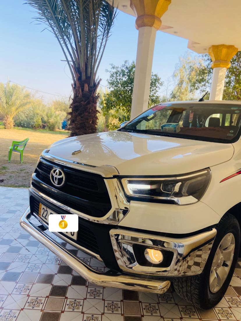 السلام عليكم 
للبيع هايلوكس فورويل 2024 كفاله عامه من الصبغ والتبديل بيها شبر بارد يم قبق البانزين فقط  سياره جديده ونضيفه استخدام شخصي ماشيه 47 الف دوشمه كامله فول مواصفات تبريد قطعتين رقم أربيل دولي الجديد باسم كردي تريد وكاله تريد تحويل سياره جديده وجاهزه على وضع الشركه مال جناي المكان واسط الزبيديه للاستفسار ***********
