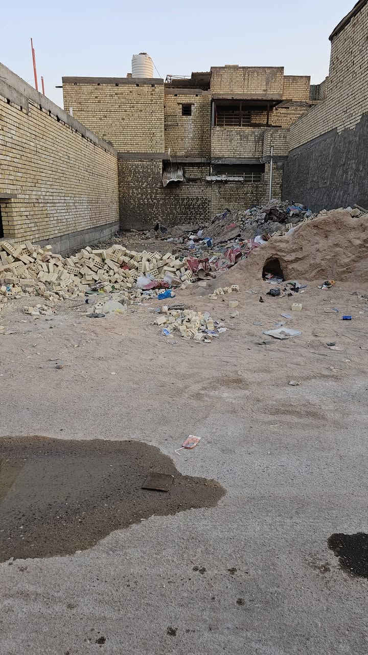 قطعة أرض للبيع في زراعي الامانة مساحة ١٥٠ متر كاملة 
الخدمات مجاري تبليط ...السعر ٦٢ مليون قرب الشيخ مناف للاستفسار ***********
