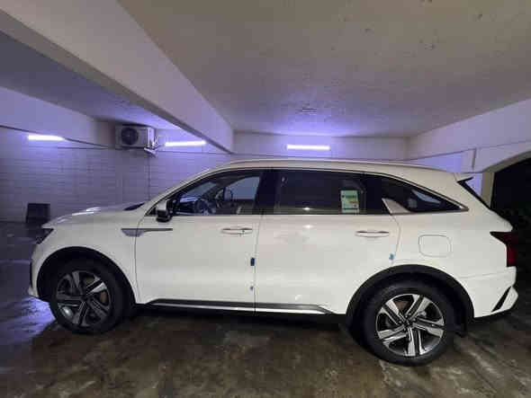 1_سلام عليكم للبيع 
2_كيا سورنتو 2023 ضمان الشركة الدولية كفاله عامه 
3_رقم بغداد بسمي تحويل ثاني يوم
4_عداد 38 الف 
5-كير ماوس 
6_هاندبريك بصمه
7_اوتو هوك
8_نضام منحدرات 
9_حساسات مامي اخلفي 
10_كامرا خلفية
11_جنطة كهرباء 
12_7 راكب
13_3 قطع تبريد
‏14_6V
15_تخم تاير 
16_بردات خلفيه
17_انضمة قيادة
18_فول تحكم ستيرن وشفتات
19_شحن لاسلكي 
20_شاشه ابل كار بلي
21_مرايات اوتو 
22_يدات كروم واضائه
23_وبقية المواصفات معروفه 
24_السيارة بوضع الشركة جديدة جداً 
25_اخوان الشراي يتصل وبالخدمه 
26_سعرها 300 ورقة وبيها مجال الطيبن
مكاني بغداد الرصافة
الاستفسار اكثر 
‏‭0771 184 6081‬
