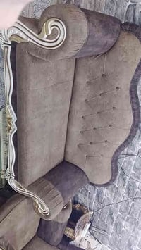 تخم البيع سعر 500 وبي مجال رقم واتساب 07730886557