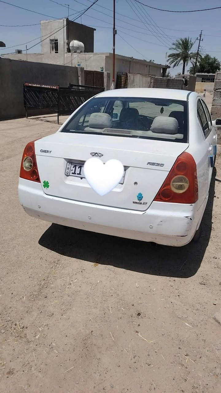 السلام عليكم ورحمة الله وبركاته

🚘 Chery A5 2011 للبيع
كير أوتماتيك ميكانيكي
مكينة 2000

السيارة بلاديه بدون صبغ
شاشة وكامرة
سستم سماعات
دوشمة جديدة
تحكم ريموت
فتح وقفل جنطة
رفع جامات

السيارة كاملة مكملة من كلشي
كهربائياتها بلادي وكاملة
تبريدها ثلج
سيارة متعوب عليها ونظيفة

السيارة باسمي ورقم بغداد إنكليزي
سنوية 2030
هزة جديدة ومصفرة غرامات
شرط تحويل مباشر وأكاتبك على عقد مروري

📍المكان: بغداد – التاجي

📞 للاستفسار:
***********
