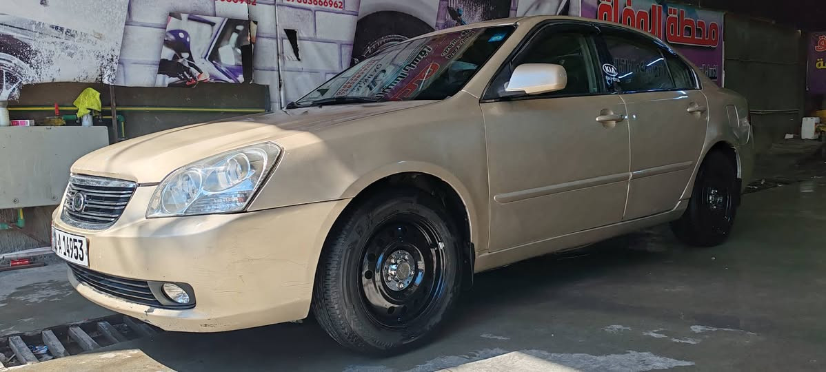 اوبتما. 2007
 وارد امريكي  ضربتها بل تكمه 
مضبوغه عام مكينه وكير جدد قبل سبوع شديتهن
رقم بابل بسمي باتري جديد تخم تاير جديد  السياره مال بيت  عارضها 88 وبيها مجال بسيط
للاستفسار *********** حلة, بابل
