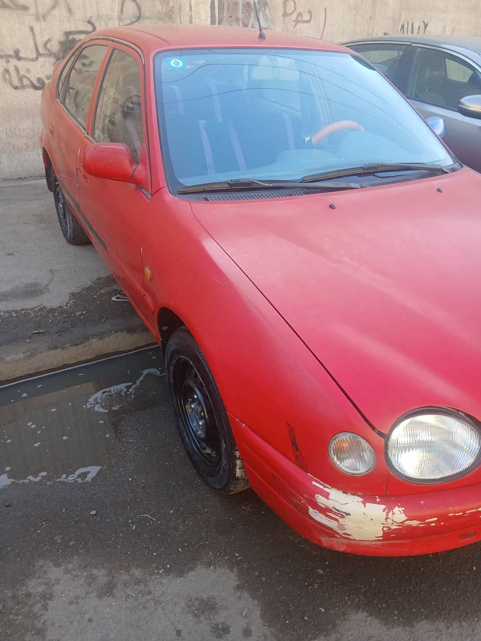 من رخصه الادمن
السلام عليكم ..كورلا م 1999 ام عيون يسرى بلاد للبيع
سياره بااسمي تحويل ثاني يوم سنويه جديده 
مكينه وكير وتبريد كلهه جاهزه وتمام 
حداديه كلش تمام باتري جديد. تخم تاير ويل جديد 
كهربائياتهه كلهه شغاله بلاد بدون جطلات عليهه ادامه منضومه بانزين جديده فيت بم نوزل بلك كله جديد عوزه نقوصات يده سكن ودركه ستيرن 
السعر ٥٢ وبيه مجال العنوان بغداد للاستفسار ***********
