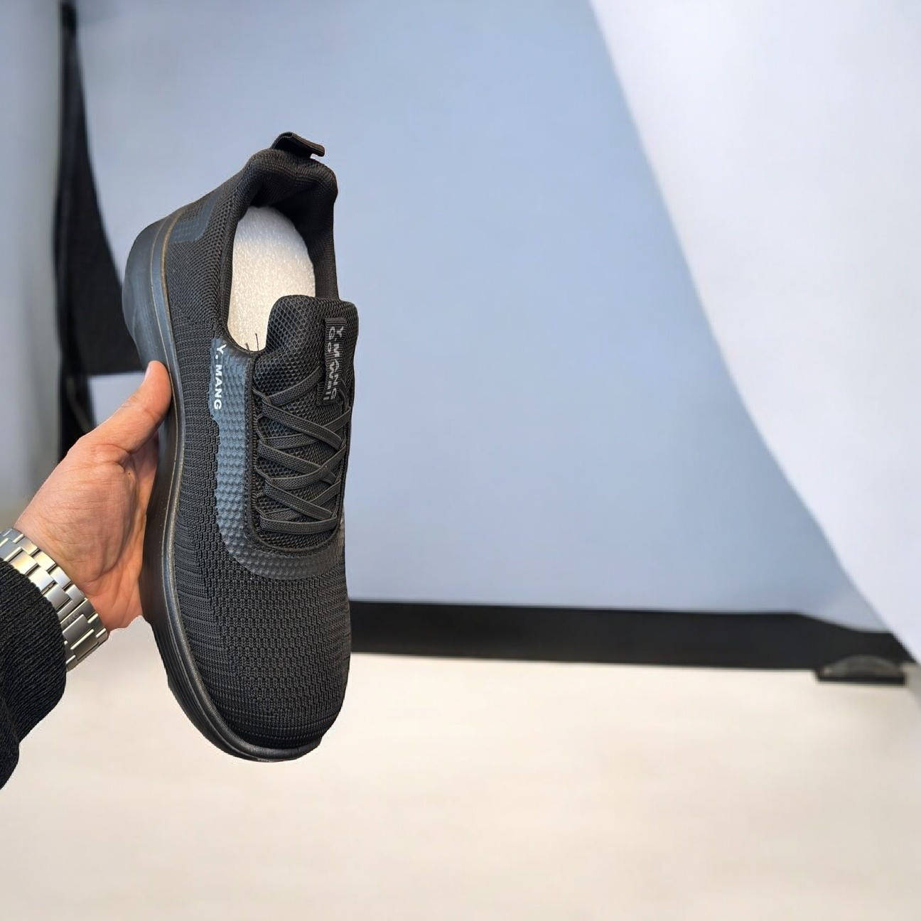 🔥 عرض قوي ولمدة يومين فقط 🔥
                ✅قياسات خاصه ✅ 
موديل سكجرز الجديد  أنيق وخفيف جداً
مريح للمشي والاستخدام اليومي
قياسات خاصة المتوفرة:
44 – 45 – 46 – 47
💰 السعر المفاجأة: 21 ألف فقط
🚚 التوصيل متوفر لكافة المحافظات
الكمية محدودة…
اللي يحتاج قياسه يراسل الصفحة قبل ما يخلص الموديل.
 #قياسات_خاصة #قياسات_كبيره #احذيه #بغدادي #اكسبلور_explore


**إذا كنت صاحب هذا الإعلان وتريد حذفه لأي سبب، رجاءا أرسل رسالة إلى الدعم الفني**