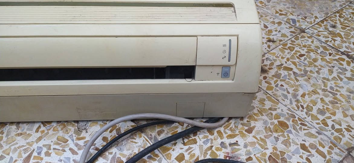 هذا السبليت للبيع الماطور ماله مبدل مال كمبريسور السعر 150


**إذا كنت صاحب هذا الإعلان وتريد حذفه لأي سبب، رجاءا أرسل رسالة إلى الدعم الفني**