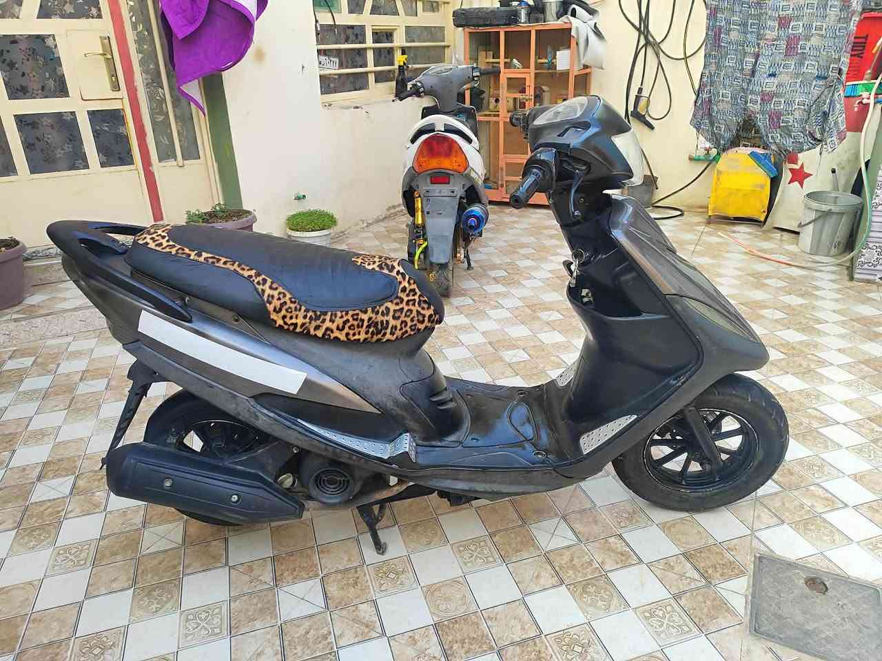 سلام عليكم ماكس عدلة للبيع سعر 425 وبيه مجال للاستفسار متواجد خاص


**إذا كنت صاحب هذا الإعلان وتريد حذفه لأي سبب، رجاءا أرسل رسالة إلى الدعم الفني**