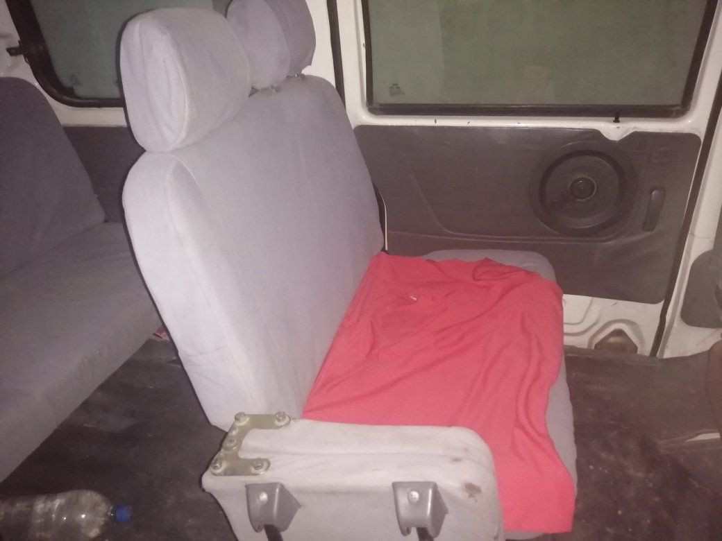 #مكلف بالنشر
للبيع كنو 7 راكب موديل 2012 رقم بغداد مكان بغداد قريب من ساحه اللقاء المنصور الاستفسار الاتصال على هذا الرقم ***********
