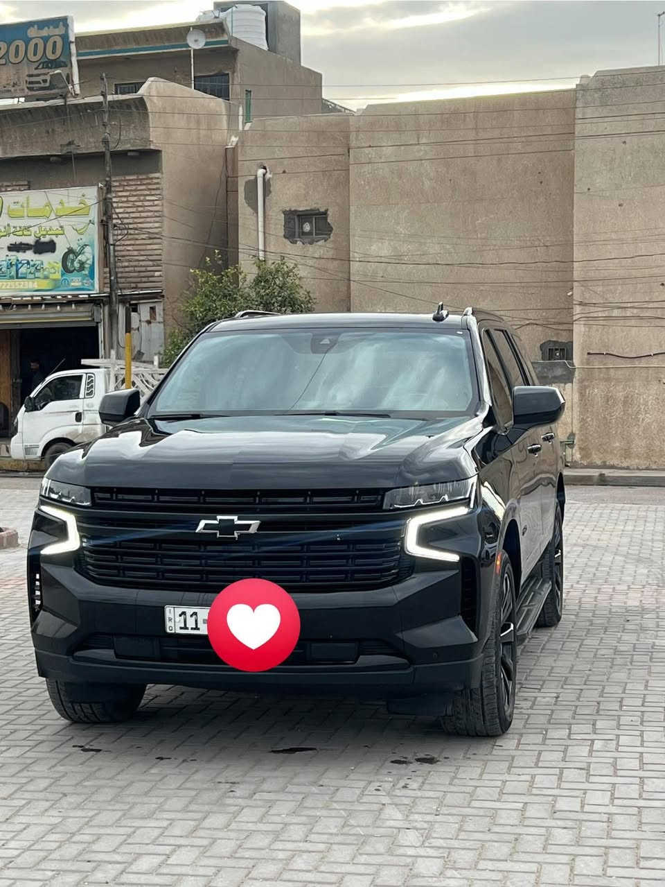 السلام عليكم للبيع شوفرليت تاهو موديل 2022 اعلامه بلاك  رقم بغداد بسمي مشروع وطنّي مكفوله كفاله عامه  من الصبغ والتبديل فقط الضرر بارد 
جديده معنى الكلمه 
فول موصفات 1/1
بصمه تشغيل 
5بصمات 
تشغيل عن بعد 
بنراما طكتين 
كشنات الاماميه كهرباء +تدفئه تبريد 
كشنات جلد 
كشنات خلفيه كهرباء 
خزن كشنات
12 ايرباك 
سبعه راكب 
ثلاث قطع تبريد 
جنطه كهرباء 
رادار الإمامي 
رادار خلفي 
شاشات كبيره  +سماعات
داتا شو 
جكات
خمس كامرات 
كشن هزاز 
محرك V8/5300
نقطه عمياء 
تحديد مسار 
وباقي موصفات معروفه 
ماشيه ( حقيقي70 )
السعر (430) 
ألاستفسار اتصل عل الرقم  ***********
مكان سياره بغداد
