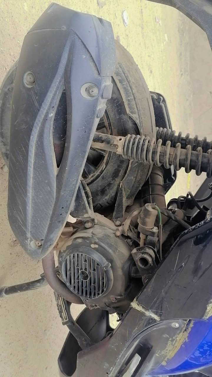 #مكلف_بالنشر
دراجه للبيع موديل 23نظيفه كلش مكينه برغي ما مفتوح بيه كلشي شرط الشغل ويل كب  مكانه ناصرية مركز سعرر 550الف


**إذا كنت صاحب هذا الإعلان وتريد حذفه لأي سبب، رجاءا أرسل رسالة إلى الدعم الفني**