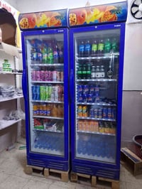 براد عامودي شرط نضافه وتبريد سعرالثنين 600الف مجال قليل  07763019990