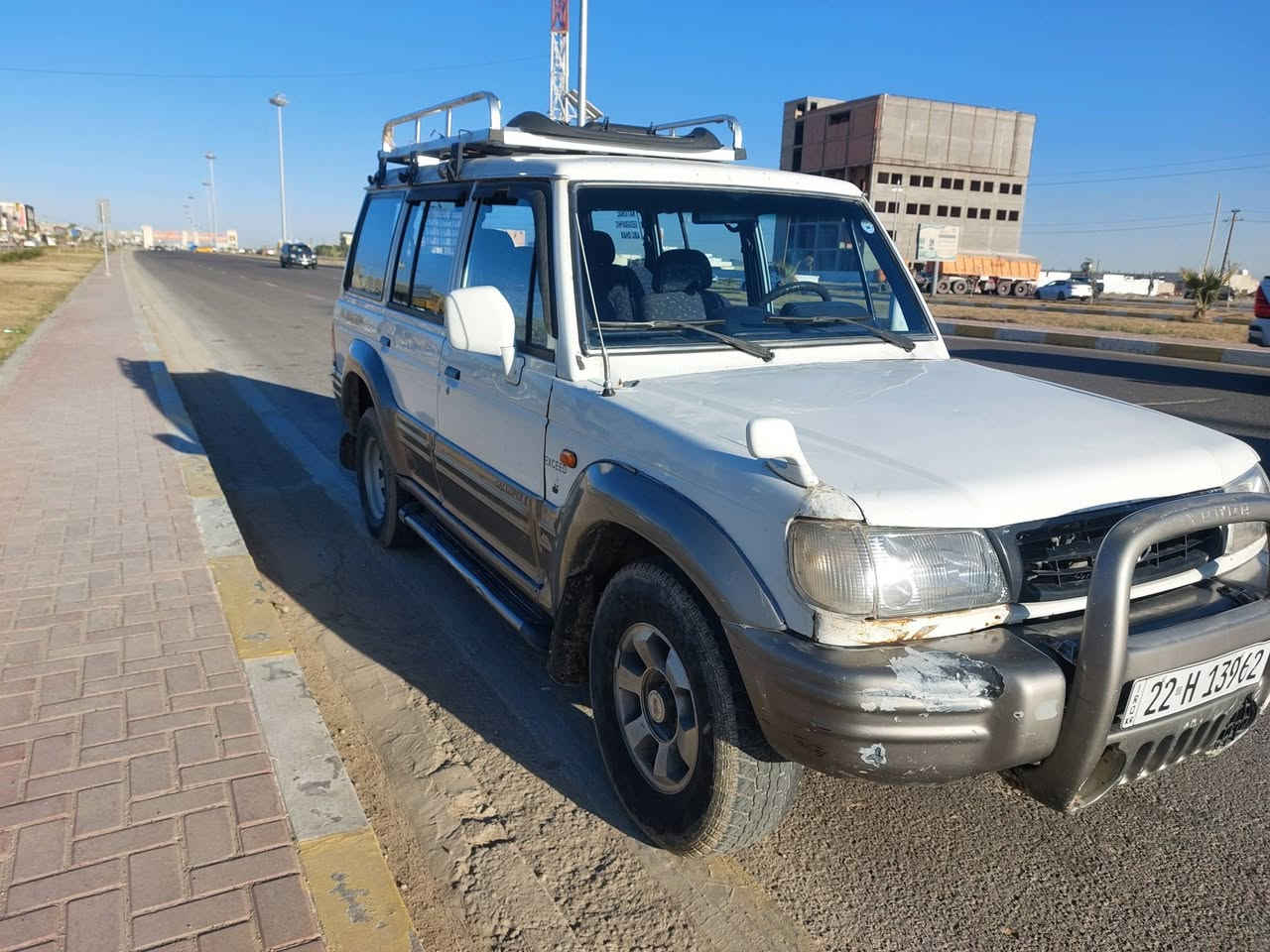 سلام عليكم سياره كالوبر البيع موديل ٩٨ رقم نكليزي سياره خير من الله تحويل ثاني يوم مكان السياره الانبار الرمادي الستفسار ع ***********  السعر55 وبيهه مجال
