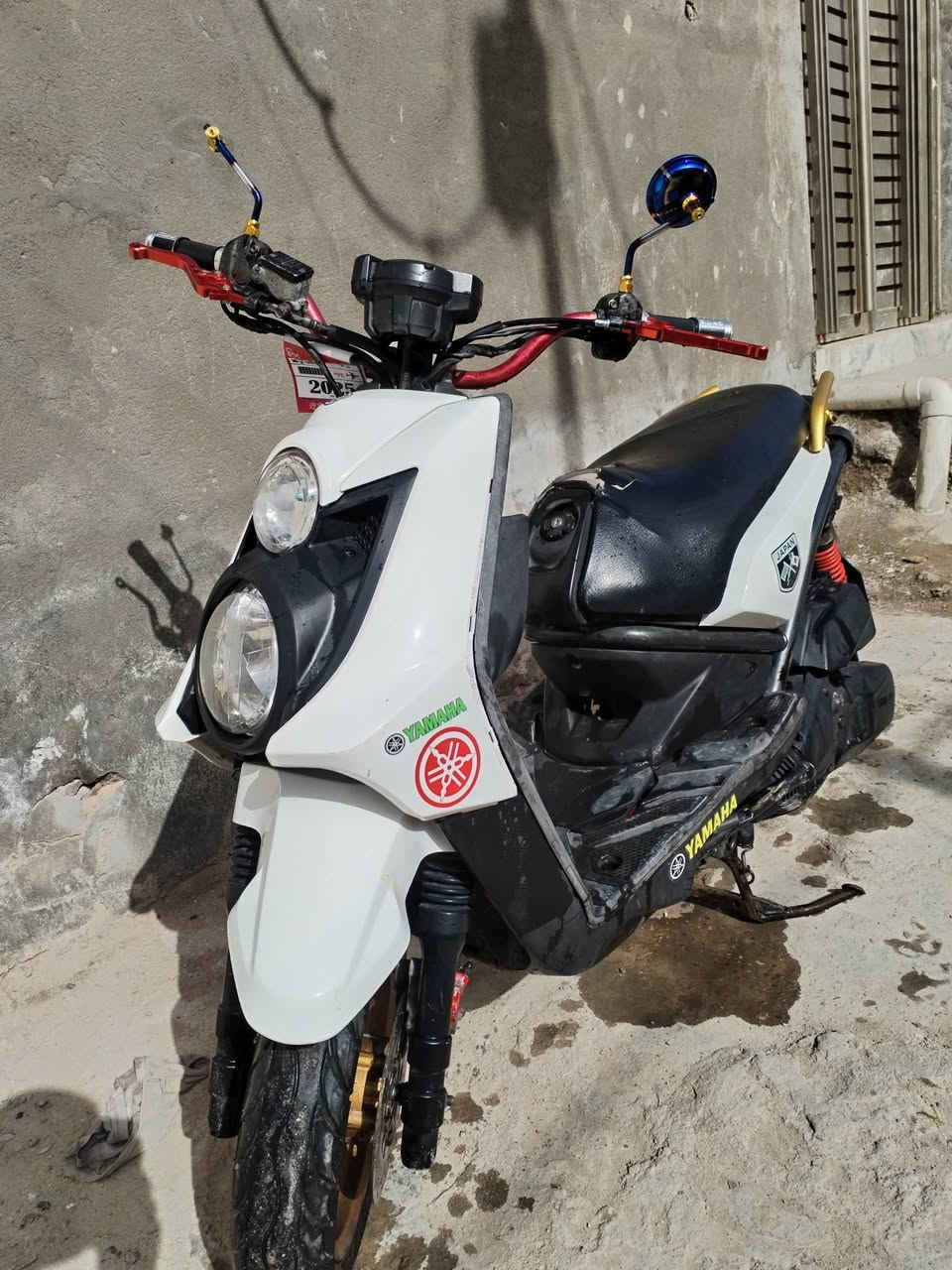 دراجه ياباني اصلي كلشي مامفتوح بيها دراجه رمبه قبل كم يوم نازله من رمبه
مكينه برغي مامفتوح بيها ابلاد
مليون وربع وبيها مجال. الاستفسار ***********
