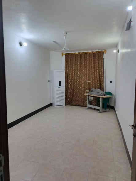 سلام عليكم بيت بحي وفاء طبقين لبيع مساحه ١٠٠ سعر ١٦٠ وبي مجال ستفسار مكتب بركات ام بنين ***********  رقم ثاني ***********
