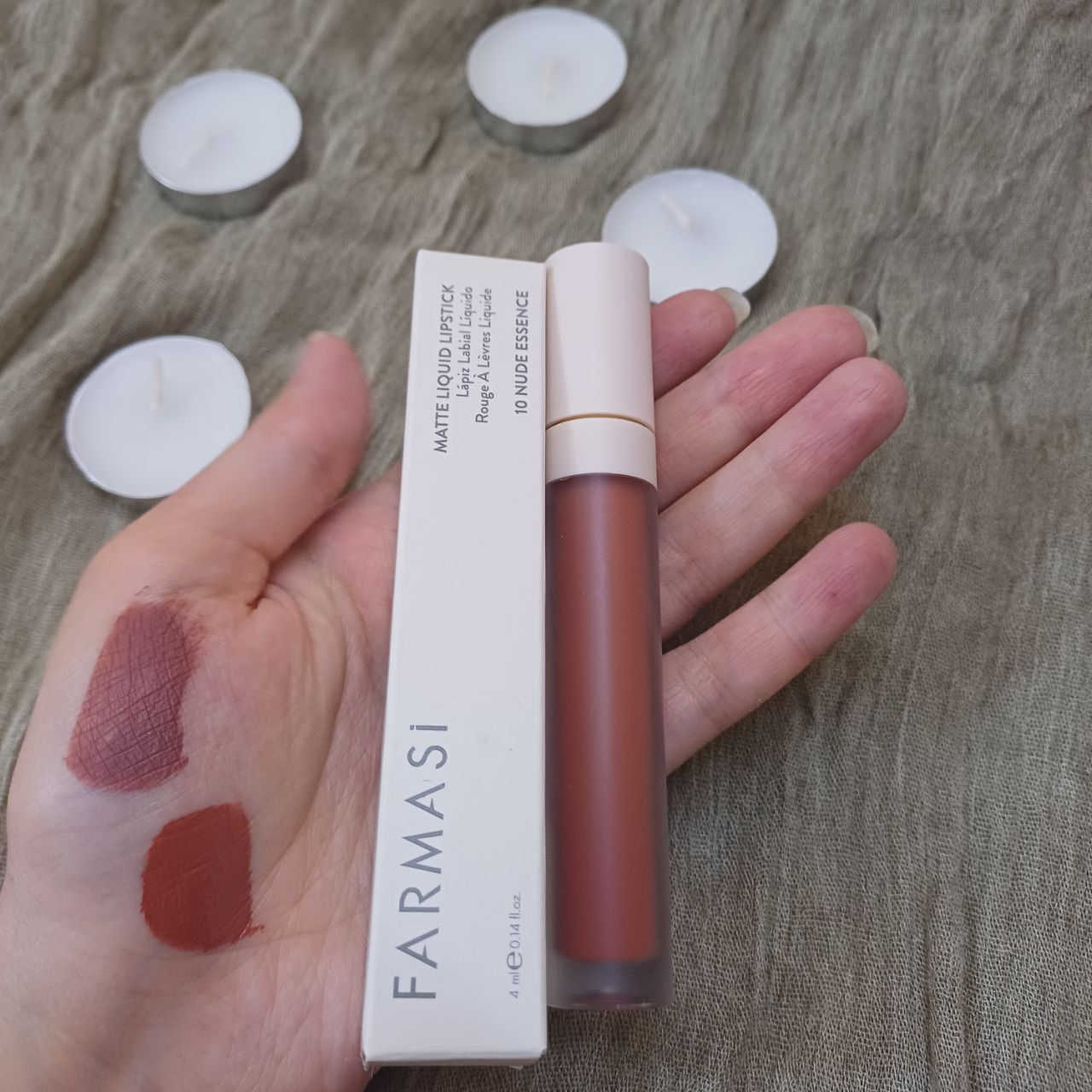 هذه مجموعة من أحمر الشفاه السائل المطفي من فارماسي (Farmasi Matte Liquid Lipstick). 
تأتي المجموعة في عبوة تحتوي على 12 قطعة.
تتميز بتركيبة غنية بالألوان وتدوم طويلاً دون أن تتسرب أو تنتقل.
القوام كريمي ينساب بسلاسة عند التطبيق.
تحتوي على مكونات مرطبة مثل زيت الأفوكادو وفيتامين E.

الفارمسي 🔥🔥🔥
12 لون
التوصيل للجميع المحافظات 
للاستفسار يرجى مراسلة الصفحه 
@


**إذا كنت صاحب هذا الإعلان وتريد حذفه لأي سبب، رجاءا أرسل رسالة إلى الدعم الفني**