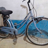 للبيع ب80 مكلف بنشر  07802596760