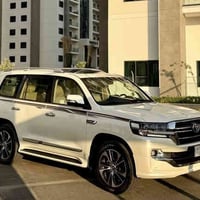 اجدد لاند كروز كراند تورينك ساز 2020 السياره اخت الزيرو ماشيه 27 الف ك...