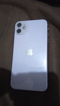 ايفون ١١ • ذاكره ٦٤ • بطاريه ١٠٠