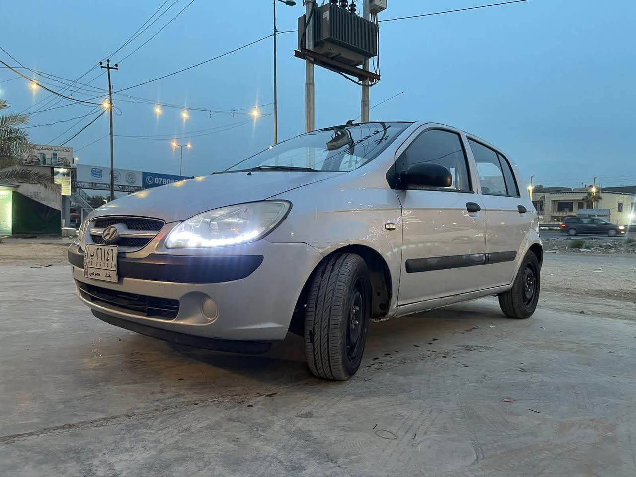 هيونداي جيتز  2008 كير عادي السياره جاهزه للأخير كير محرك صدر تبريد تايرات كفاله بيها صفحه صبغ كير عادي تبريد ثلج السياره باسمي رقم وهزه جديده السعر 46 ورقه وبيها مجال للطيبين للاستفسار الاتصال بالأرقام 
***********
***********
يوجد واتساب واتصال عادي موقع السياره بغداد حي الخضراء
