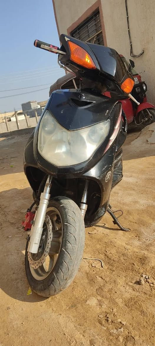 سلام عليكم شلونكم عيني عدي دراجه سكنكس ياباني فحل نضافه كامله ومرتبه مال واحد يروح لشغل ويرجع للبيت حته ما متعبه لحاب يشتري تواصل خاص او رقم ***********
