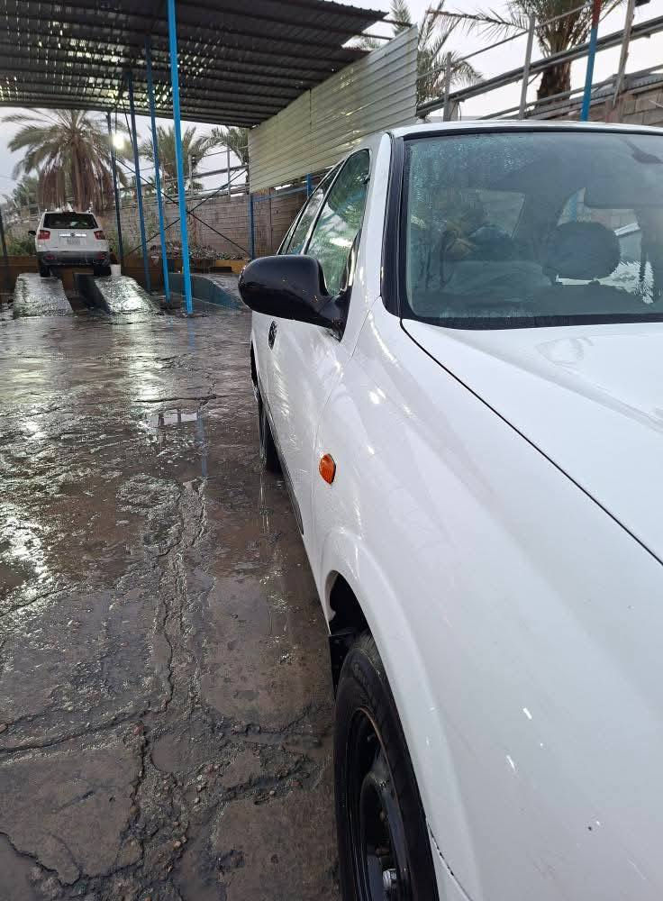 السلام عليكم نيسان سني  البيع م2006 السعر 70وبيه مجال مراوس بصفره  صبغ عام
الستفسار ***********
