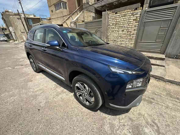 السلام عليكم من رخصة الادمن المحترم 
         ( مكلف بلنشر واتساب فقط ) 
هيونداي سنتافي 2023  فول وارد امريكي رقم بغداد 
المواصفات كلكرافي 
1.بانوراما
2.شاشه كبيرة 
3.بصمه
4.حساسات خلفيه
5.كامرات محيطية ( 5 ) كامرات 
6.تشغيل عن بعد 
7.كشنات جلد وكهرباء 
8.كشنات تدفئه وتبريد 
9.صندوك كهرباء 
10.رادار امامي توقف ذاتي
11.رادار جانبي
12.رادار خلفي
13.شفتات بالمقود
14.بردات خلفيه اصلية
15.ويل كب حجم 20 يعني الطسة تخبل
16.نظام صوت هارمن
17.انظمه قياده عدد 4
18.عداد السرعه شاشه متغيره (4 وضعيات)
19.نظام الاطفاء بالازدحام
20.اوتو هولد
21.جامات اوتو
22.كامرات خاصه بالاشاره تظهر بالعدادات
23.مري اشاير وگلوب ترحيب عن الاقتراب
24.لايتات زنون عالي ناصي
25.بك لايت لد
26.هاند بريك بصمه 
27.نظام نزول من المنحدرات
28.خاصيه شحن موبايل واير ليس
29.خاصيه الخروج المريح 
30 فور ويل 
ماشيه 45
مكينه2500 خمسه راكب 
السعر ( 180 ) ورقة وبيها مجال 
مكاني: بغداد 
 *********** اتصال او واتساب بغداد
