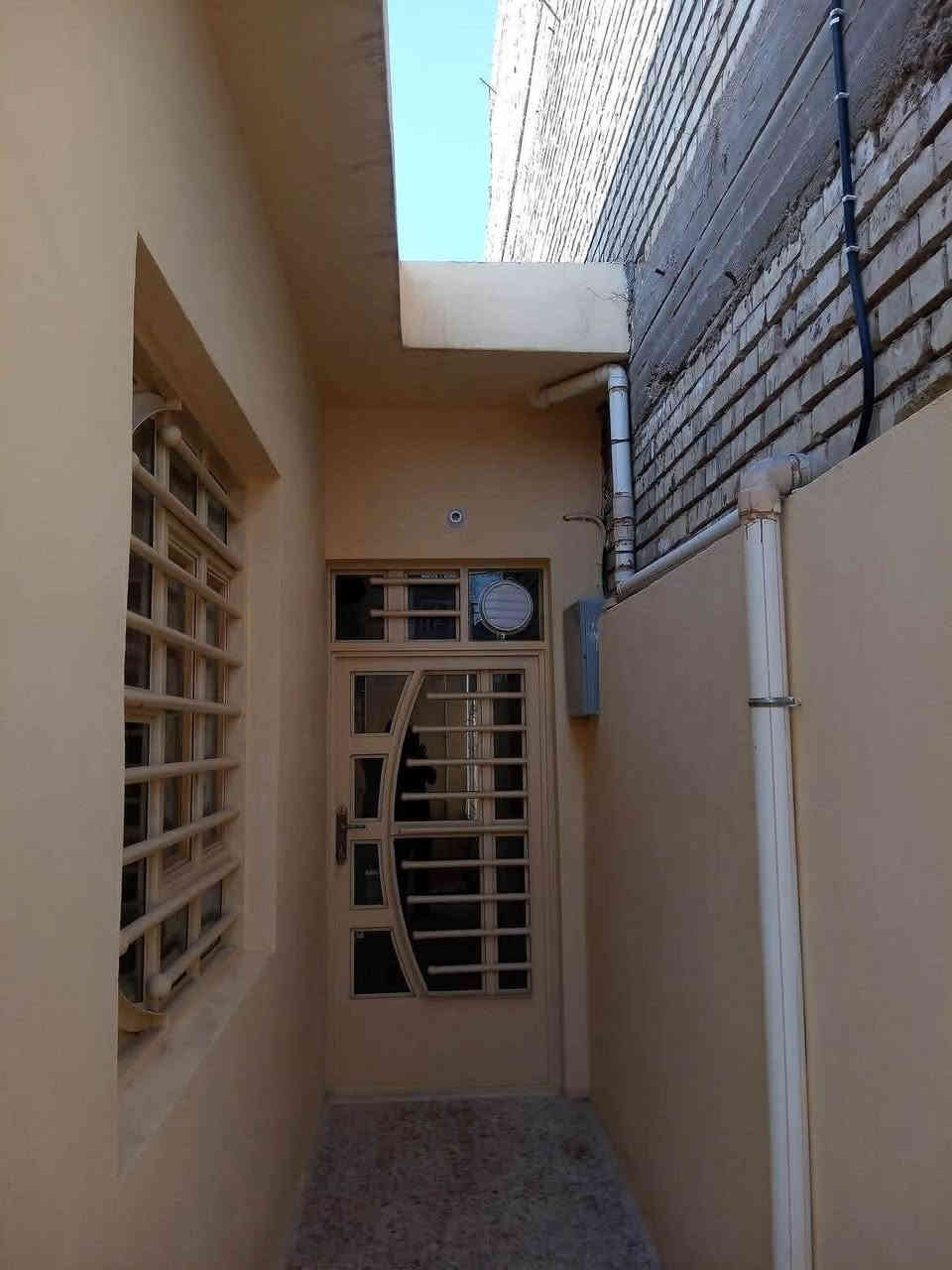 بيت 100 متر 5×20 عرض الشارع 10
بناء البيت طابوق والاساس والسقف صب كونكريف مسلح
حي ميسان منطقه ال 85 طابق واحد غرفه وصاله واستقبال ومطبخ وصحيات
للأستفسار *********** 📞
او مراسله صفحه مكتب ابو مشتاق للعقار 
عنوان مكتبنا
"الكوفة حي المتنبي الشارع الفاصل بين حي المتنبي وحي الجامعه مجاور مكتبه هشام " 
نستقبل جميع عروضكم من البيوت والعرصات
