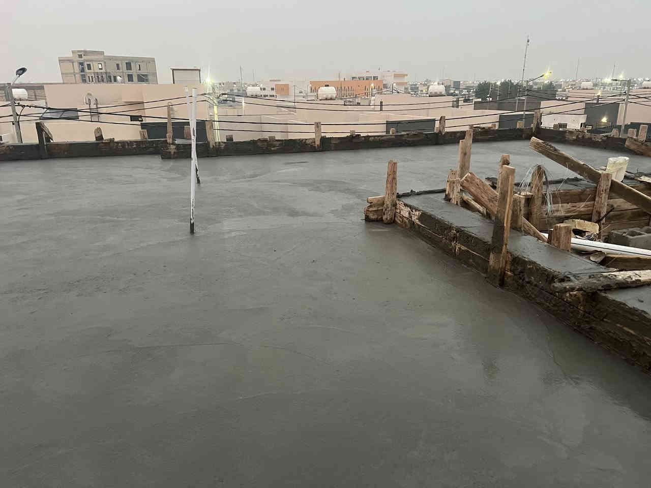 من إعمال شركة أرض التساهل للمقاولات والتجارة العامة المحدودة. 

أضافات موقع مجمع السلطان.

صب سقف 
أضافات بناء الطابق الاول
تعديل الطابق الارضي 
اضافات الطابق الارضي ،

                  تصميم * تنفيذ * إشراف 

إشراف المهندس : Abather Norri Salieh

للأستفسار 

***********
***********
