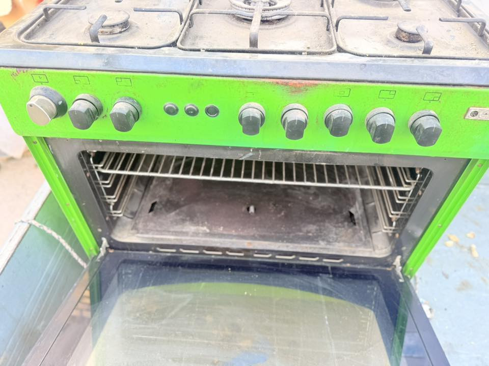 طباخ للبيع شغل كلش نضيف ويي ضرر ما بيه سعر ٧٥


**إذا كنت صاحب هذا الإعلان وتريد حذفه لأي سبب، رجاءا أرسل رسالة إلى الدعم الفني**