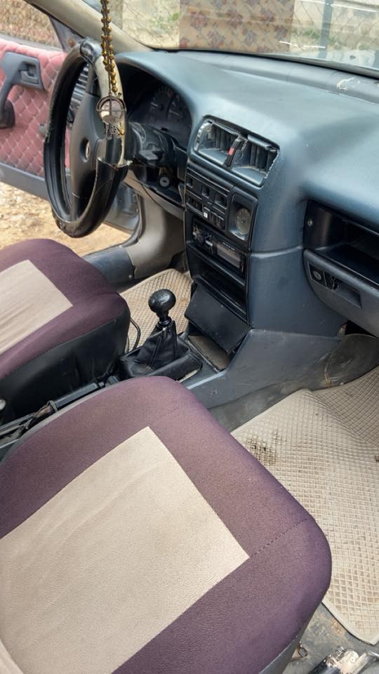 السلام عليكم فكتره موديل 1990 محرك 1800 رقم صلاح الدين سياره مرتبه تحويل ثاني يوم ب سعر 35 ورقه وبيها مجال للشراي تجي تشوف وتقتنع وتدلل *********** 
المكان  صلاح الدين مجمع الدور السكني في
