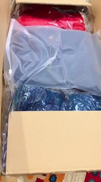 كارتون ملابس بادباد منوع ملابس جديده وجميله يحتوي على ٤٠قطعه ب ٦٠ الف ...